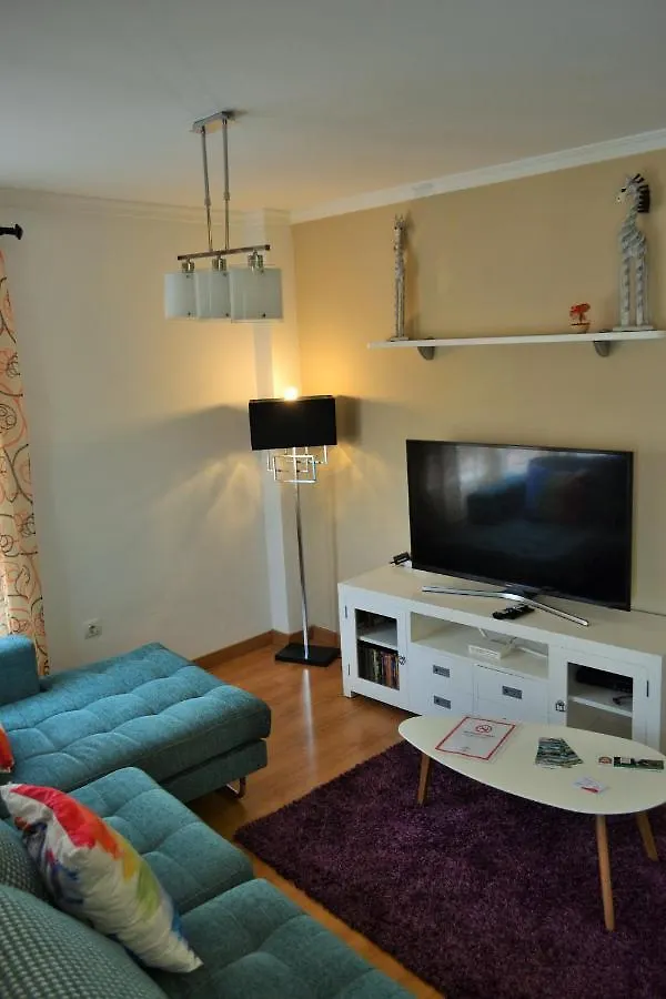 Larios Centro Triniad Suites Málaga 0*,